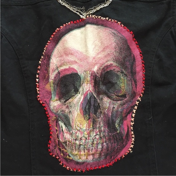 Black Vest with Skull Embroidery - Picture 6 of 7